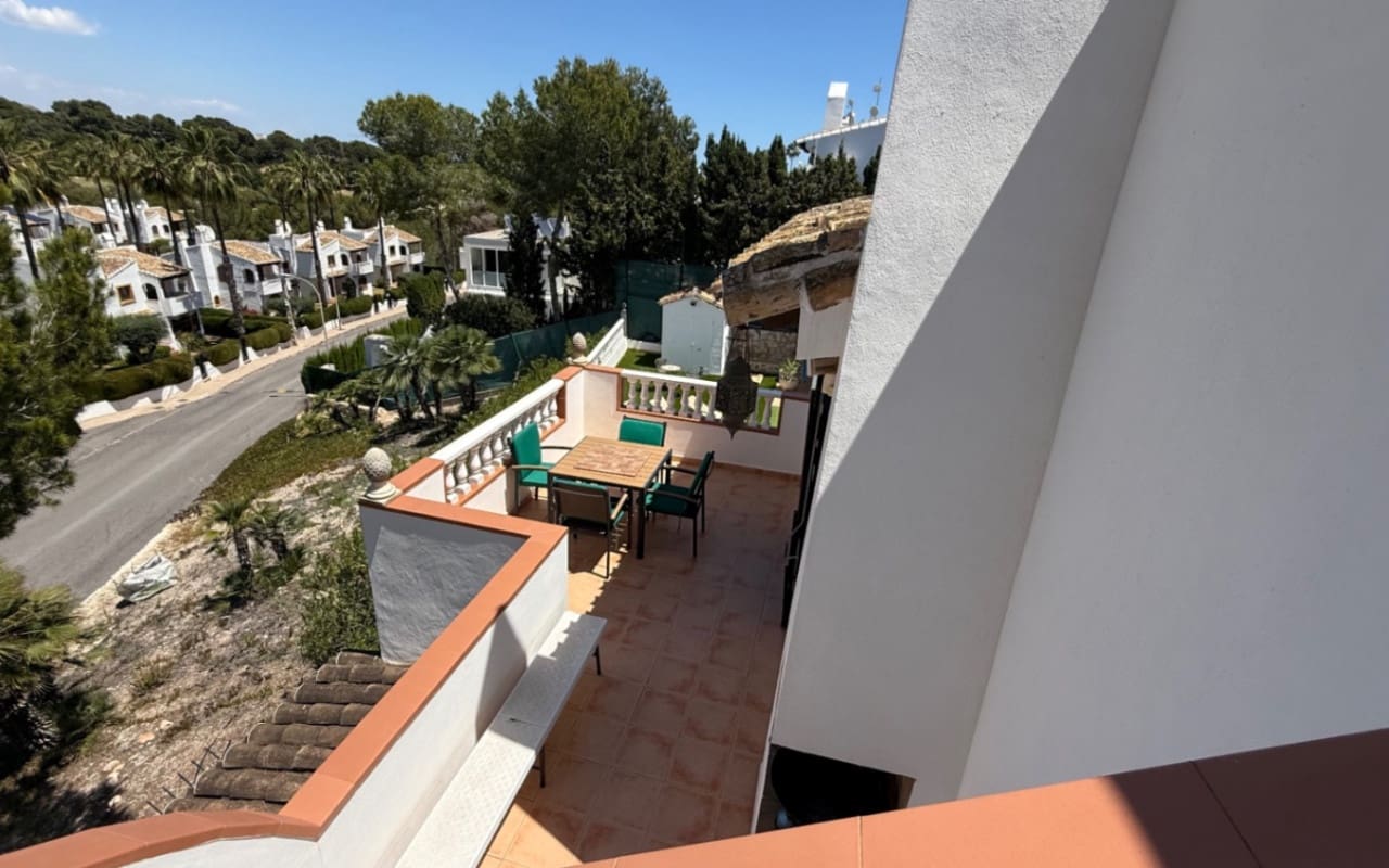4 soveværelse Villa til salg i Orihuela med swimmingpool - € 750.000 (Ref: 9973602)