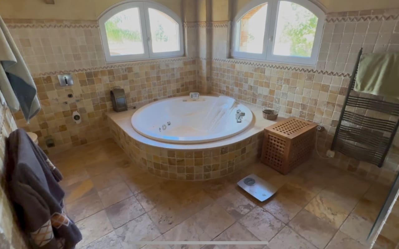 6 bedroom Villa for sale in Cartagena with pool - € 1,080,000 (Ref: 9973603)