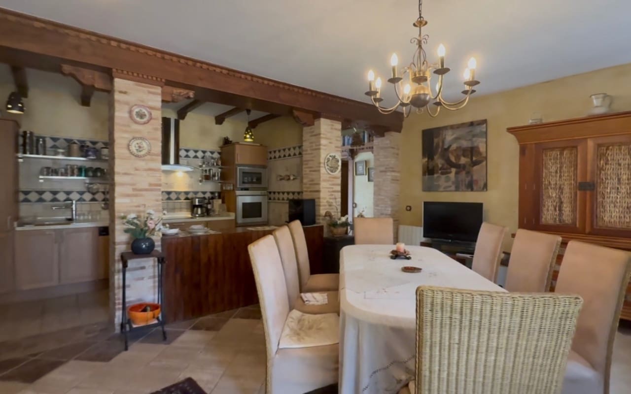 6 bedroom Villa for sale in Cartagena with pool - € 1,080,000 (Ref: 9973603)