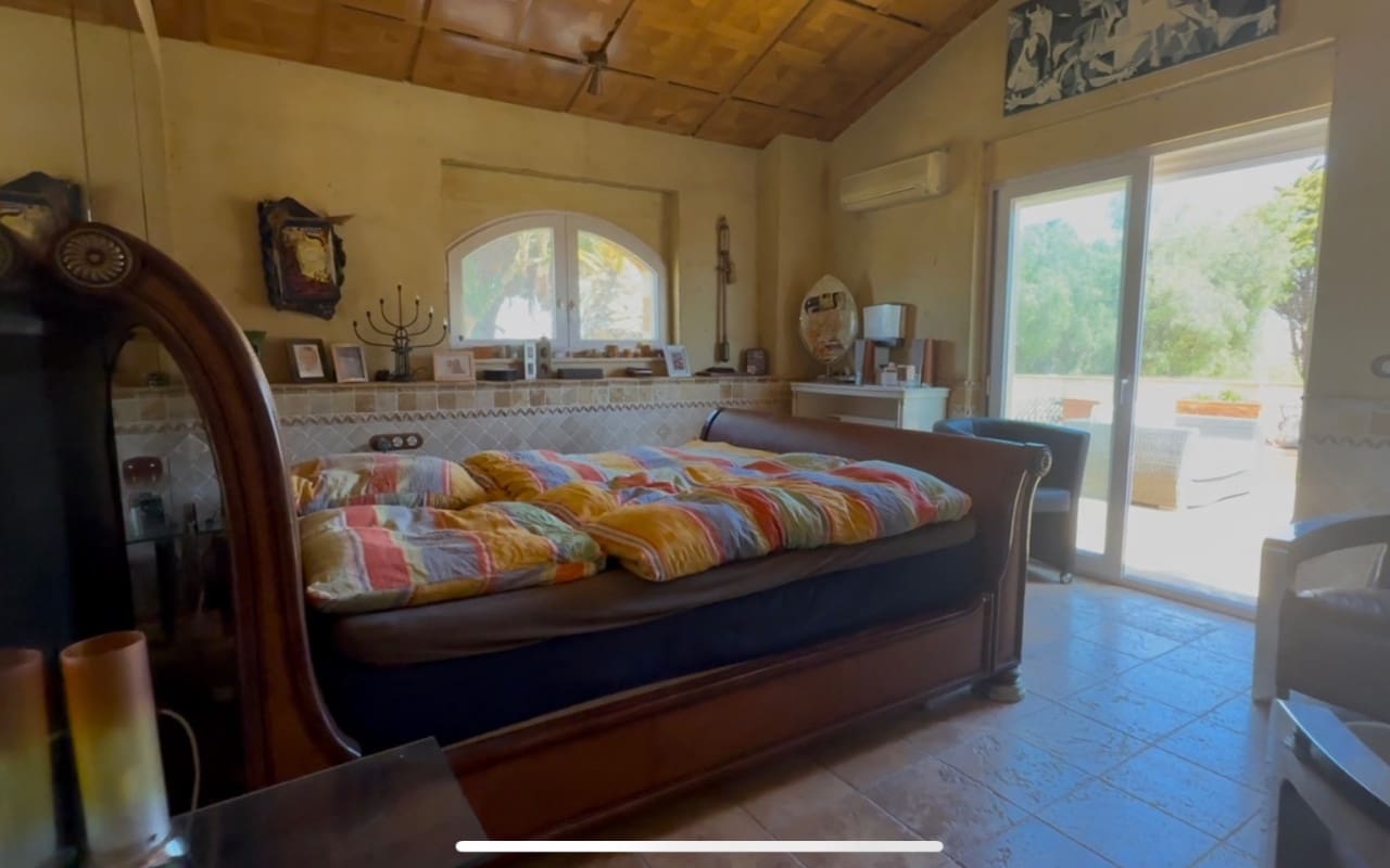 6 bedroom Villa for sale in Cartagena with pool - € 1,080,000 (Ref: 9973603)