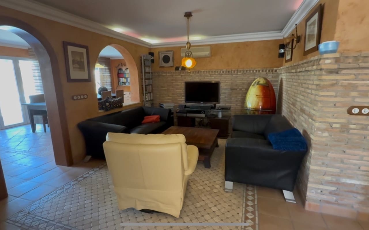 6 bedroom Villa for sale in Cartagena with pool - € 1,080,000 (Ref: 9973603)