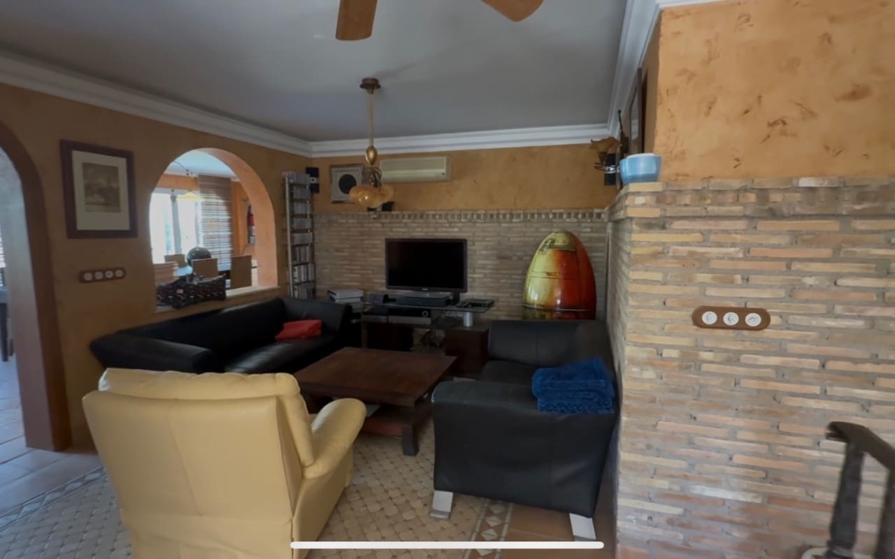 6 bedroom Villa for sale in Cartagena with pool - € 1,080,000 (Ref: 9973603)