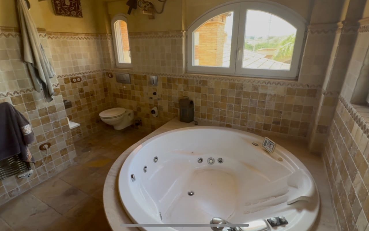 6 bedroom Villa for sale in Cartagena with pool - € 1,080,000 (Ref: 9973603)