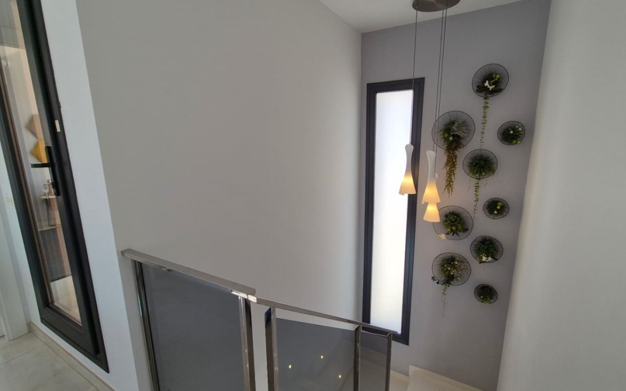4 soverom Villa til salgs i Torrevieja med svømmebasseng - € 785 000 (Ref: 9973604)