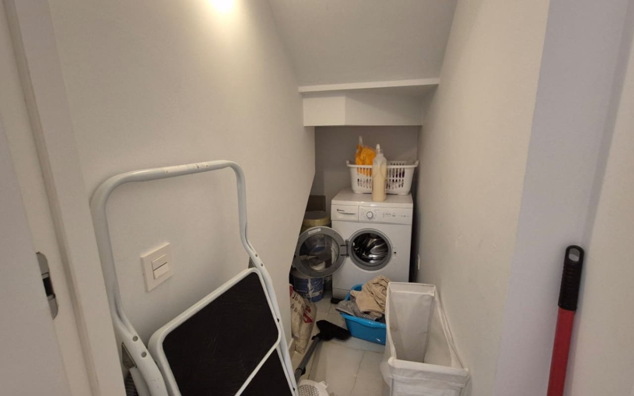 4 soverom Villa til salgs i Torrevieja med svømmebasseng - € 785 000 (Ref: 9973604)