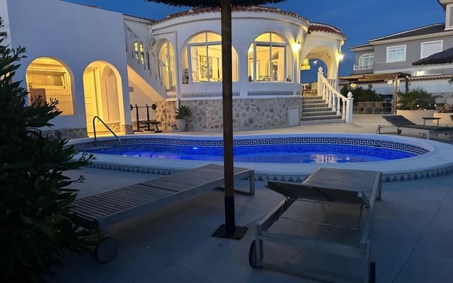 3 sovrum Villa till salu i El Chaparral - La Siesta - La Torreta, Torrevieja med pool garage - 645 000 € (Ref: 9973605)
