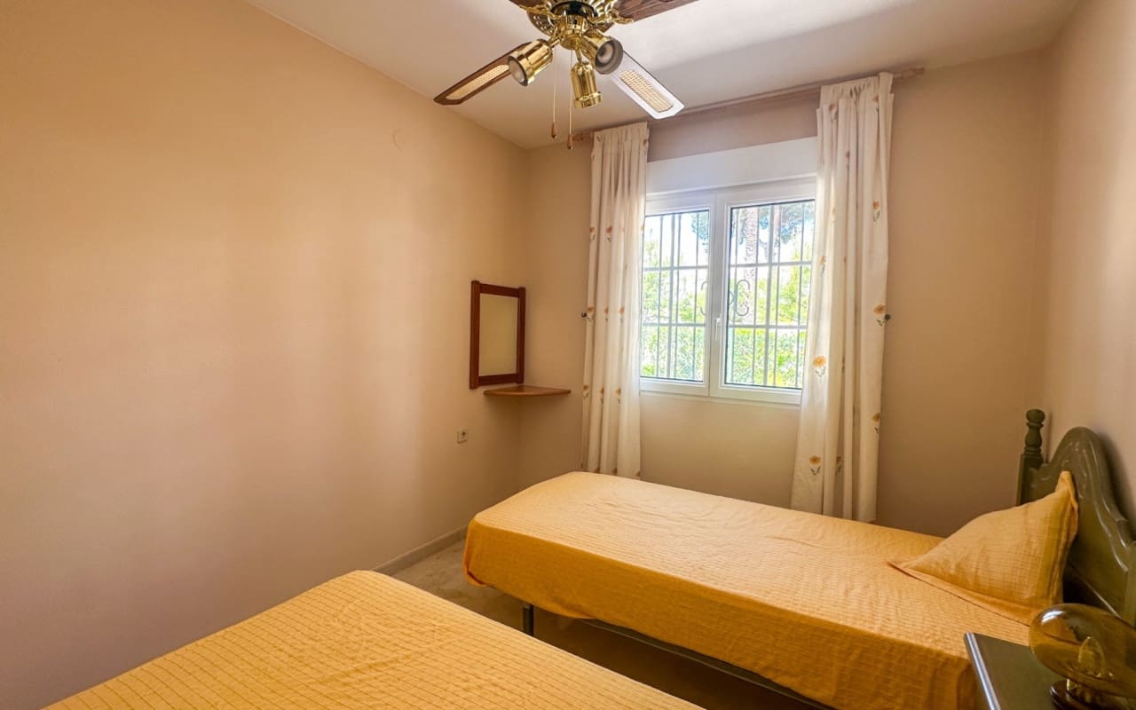2 bedroom Townhouse for sale in Los Dolses with pool - € 215,000 (Ref: 9973607)