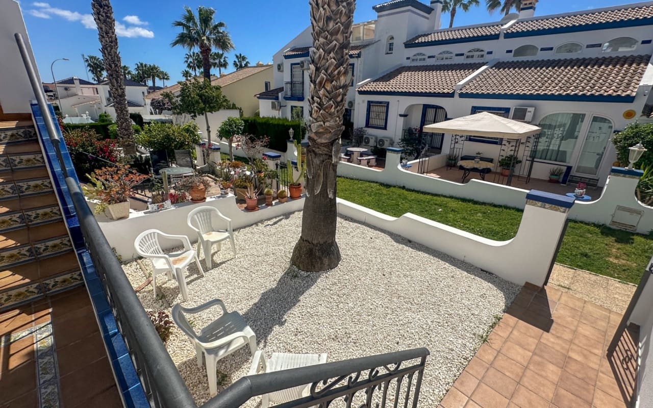 2 bedroom Townhouse for sale in Los Dolses with pool - € 215,000 (Ref: 9973607)