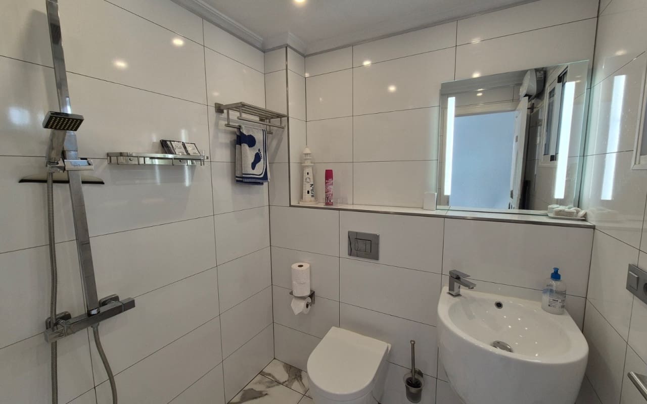 1 slaapkamer Huis te koop in San Miguel de Salinas met zwembad - € 155.000 (Ref: 9973609)