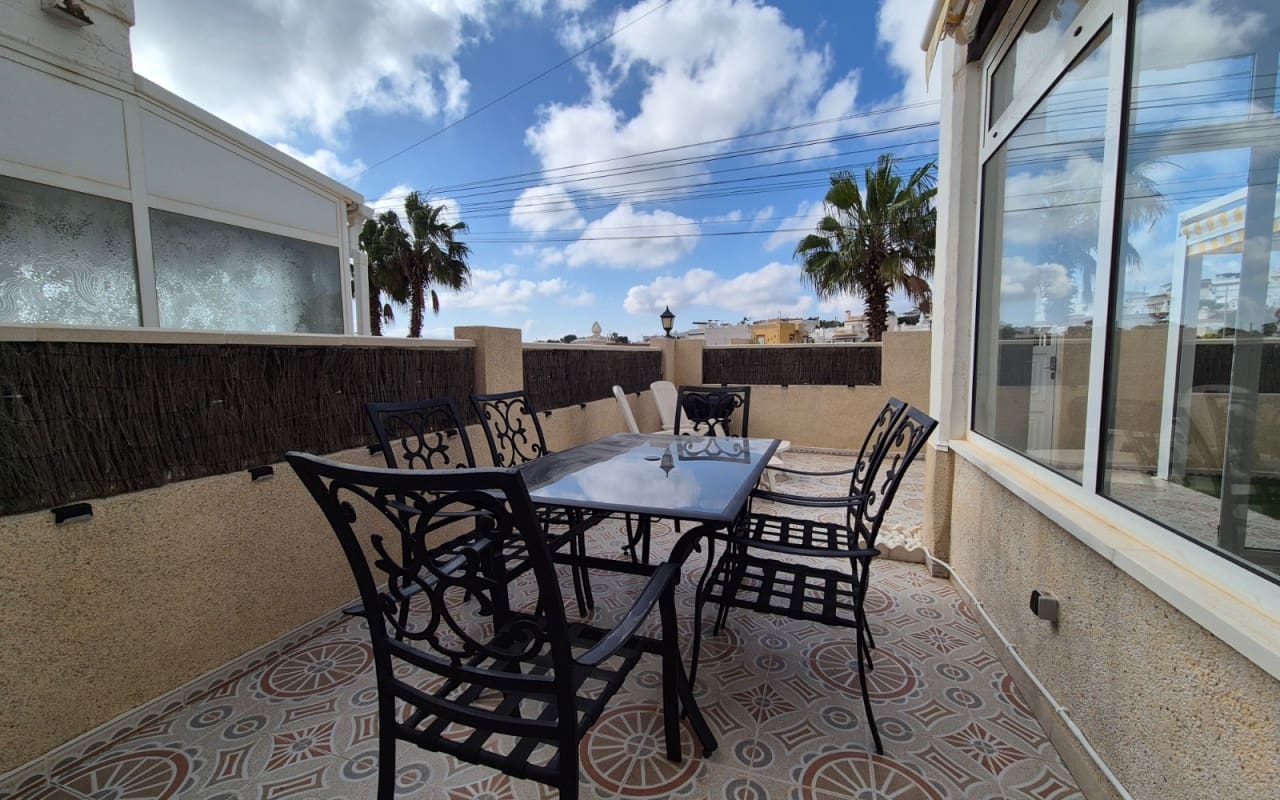 1 slaapkamer Huis te koop in San Miguel de Salinas met zwembad - € 155.000 (Ref: 9973609)