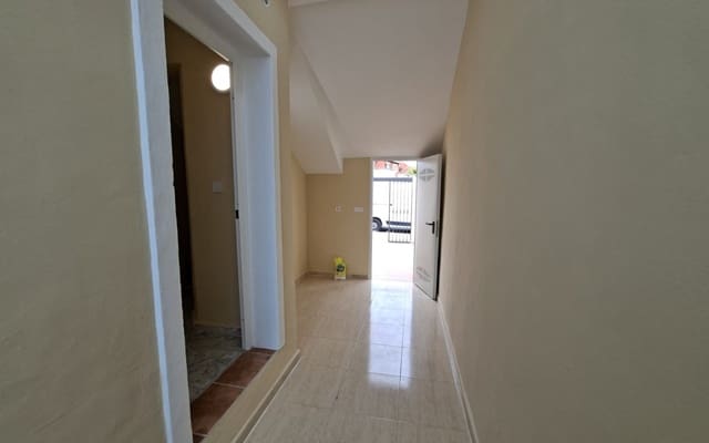 2 soverom Hus til salgs i Playa Flamenca, Orihuela med svømmebasseng - € 169 000 (Ref: 9973611)