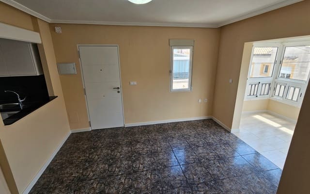 2 soverom Hus til salgs i Playa Flamenca, Orihuela med svømmebasseng - € 169 000 (Ref: 9973611)