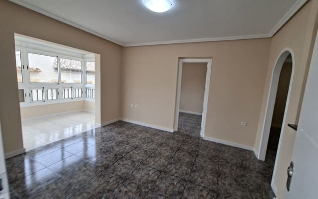2 soverom Hus til salgs i Playa Flamenca, Orihuela med svømmebasseng - € 169 000 (Ref: 9973611)