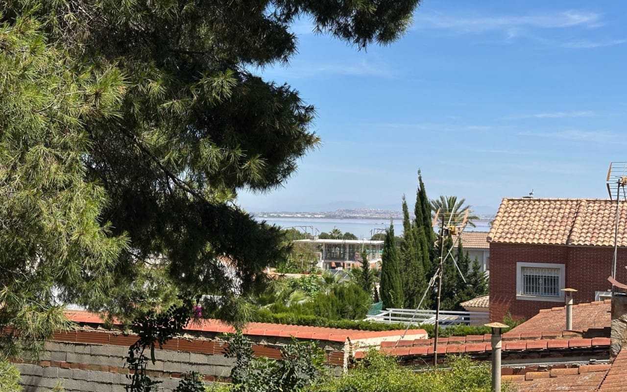 8 soverom Villa til salgs i Los Balcones med svømmebasseng - € 550 000 (Ref: 9973613)