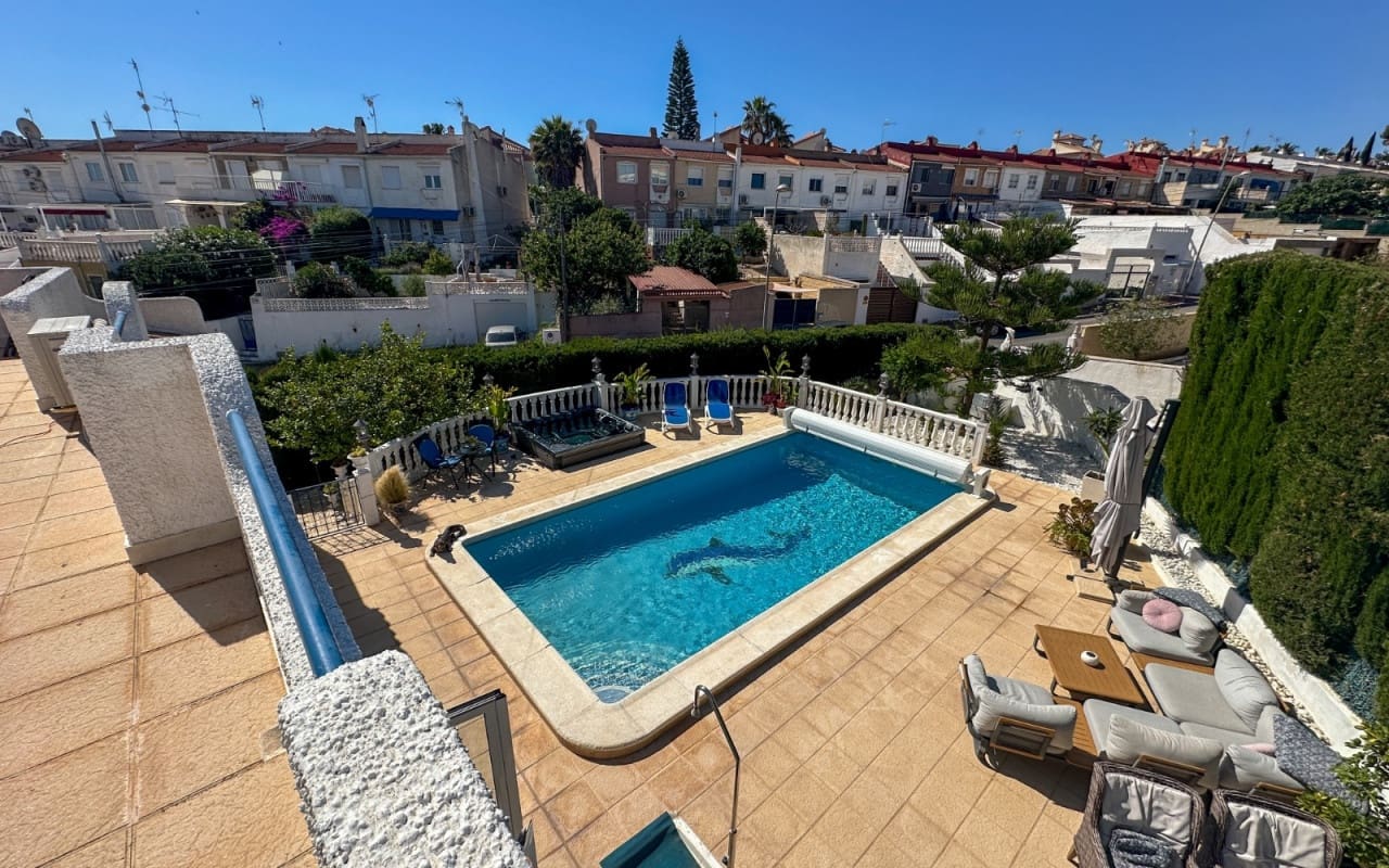 2 soverom Hus til salgs i Los Balcones - € 420 000 (Ref: 9973615)