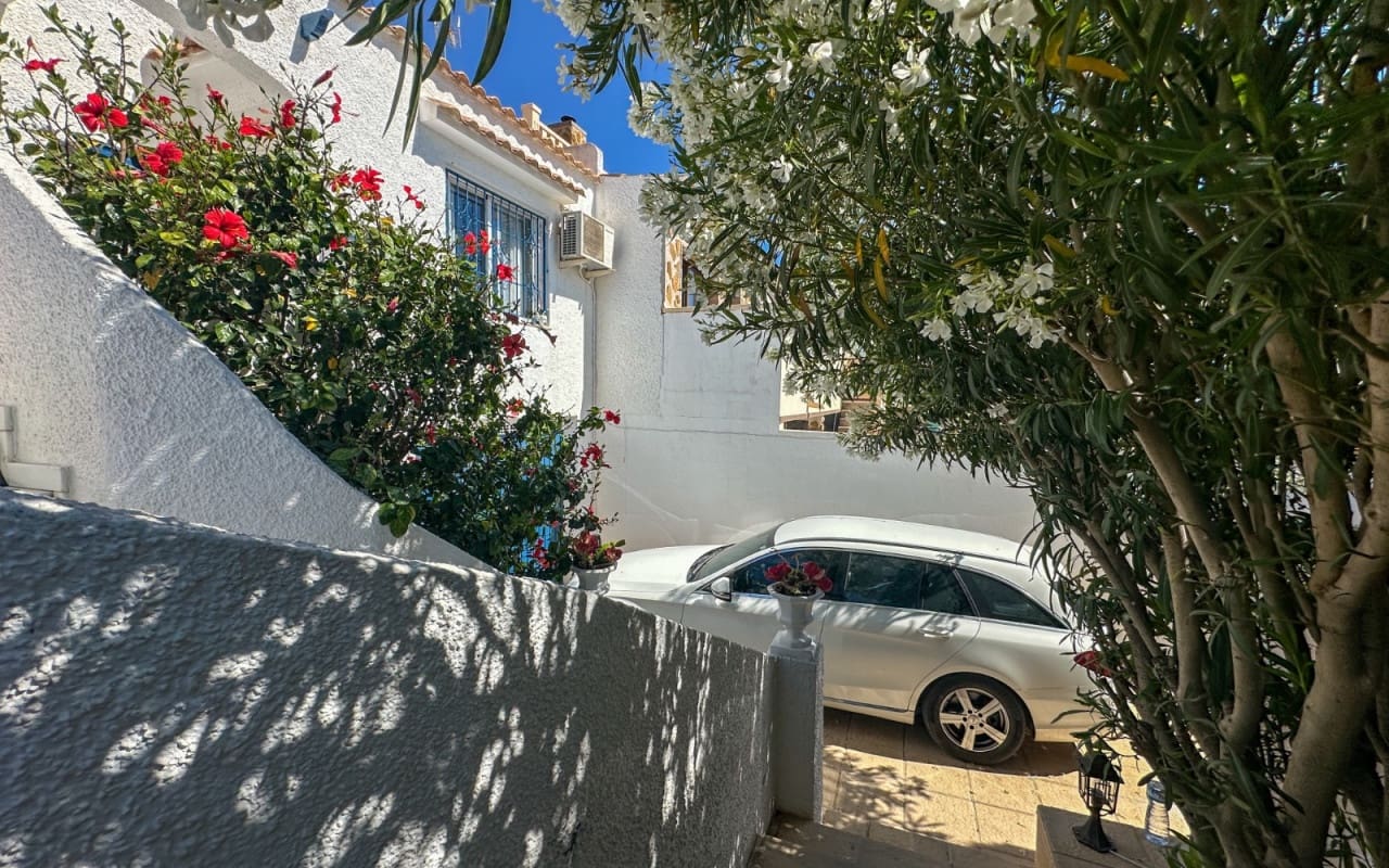 2 soverom Hus til salgs i Los Balcones - € 420 000 (Ref: 9973615)