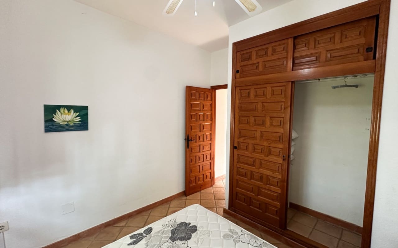 4 bedroom Villa for sale in Cabo Roig with pool - € 699,000 (Ref: 9973619)