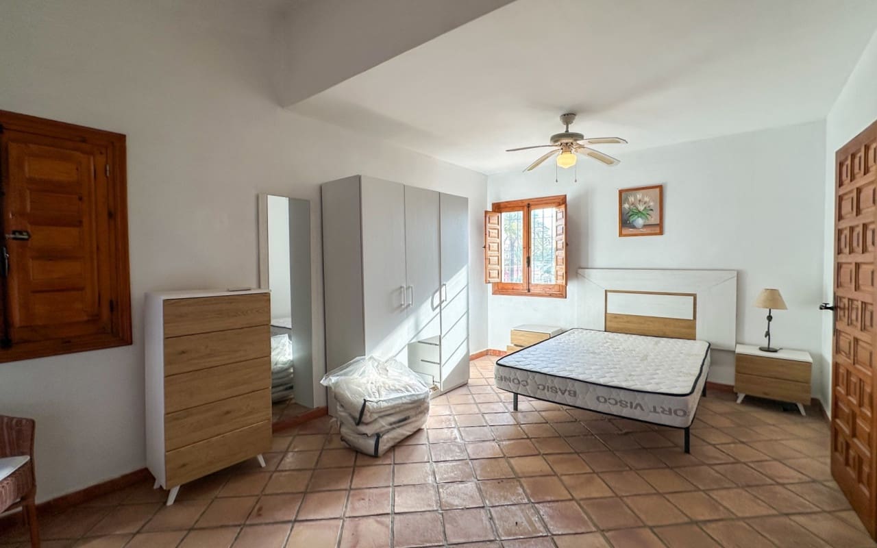 4 bedroom Villa for sale in Cabo Roig with pool - € 699,000 (Ref: 9973619)