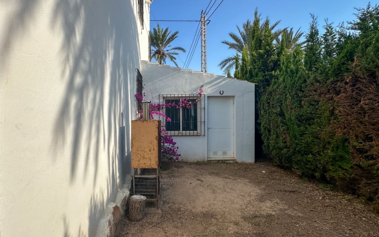 4 bedroom Villa for sale in Cabo Roig with pool - € 699,000 (Ref: 9973619)