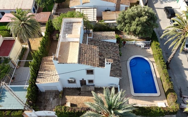 4 soveværelse Villa til salg i Cabo Roig, Orihuela med swimmingpool - € 699.000 (Ref: 9973619)