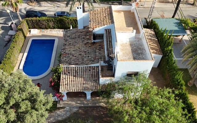 4 soveværelse Villa til salg i Cabo Roig, Orihuela med swimmingpool - € 699.000 (Ref: 9973619)
