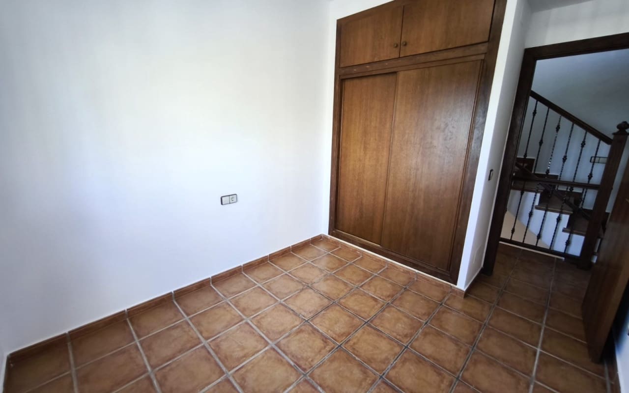 3 Zimmer Haus zu verkaufen in Algorfa mit Pool - 235.000 € (Ref: 9973620)