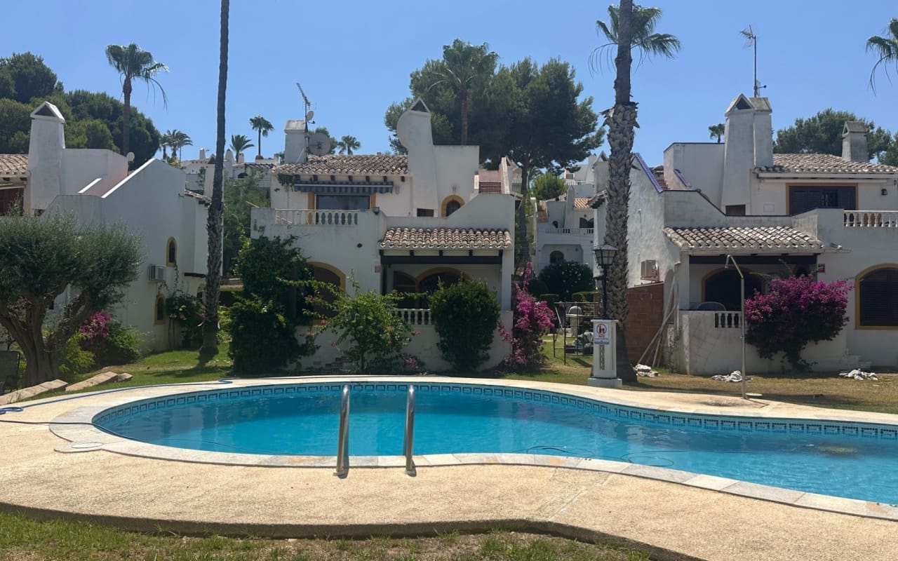 3 bedroom Villa for sale in Los Dolses with pool - € 424,900 (Ref: 9973621)