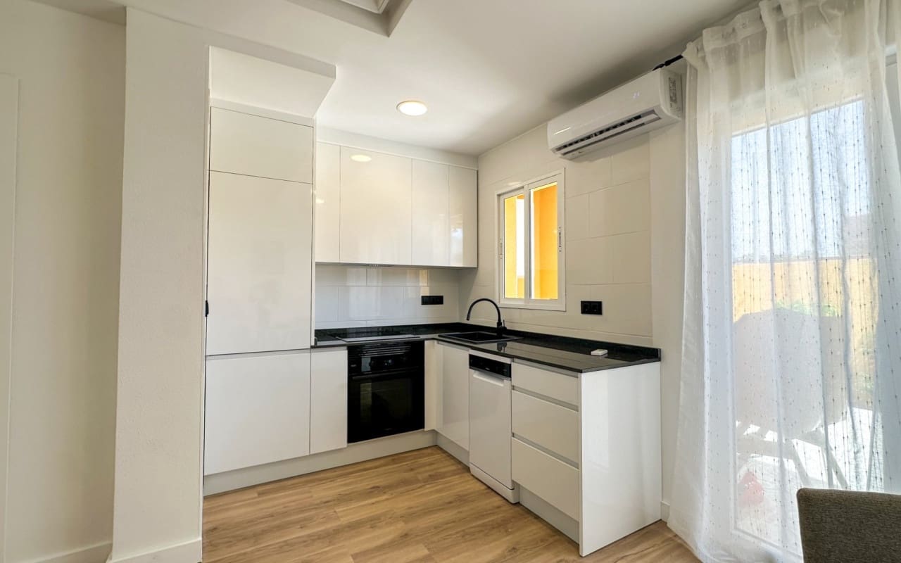2 bedroom Townhouse for sale in La Regia with pool - € 255,000 (Ref: 9973622)