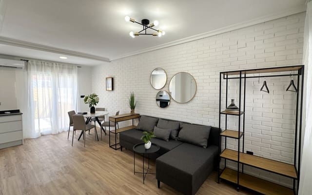 2 Zimmer Haus zu verkaufen in La Regia, Orihuela mit Pool - 255.000 € (Ref: 9973622)