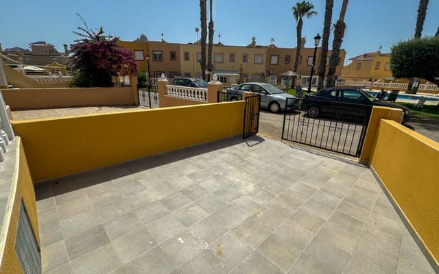 2 Zimmer Haus zu verkaufen in La Regia, Orihuela mit Pool - 255.000 € (Ref: 9973622)