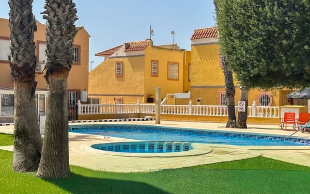 2 Zimmer Haus zu verkaufen in La Regia, Orihuela mit Pool - 255.000 € (Ref: 9973622)