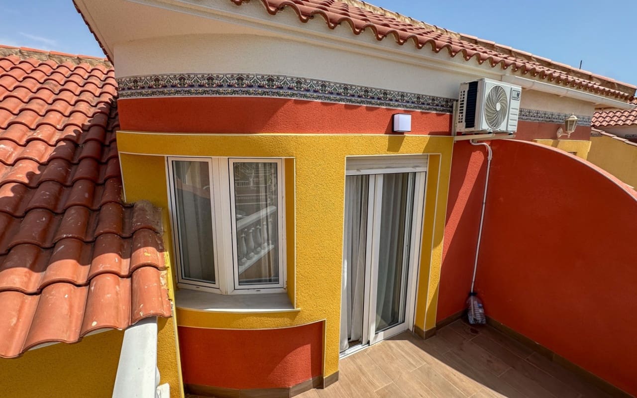2 bedroom Townhouse for sale in La Regia with pool - € 255,000 (Ref: 9973622)