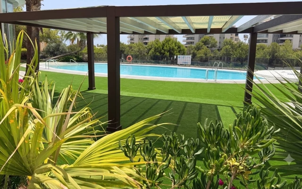 2 soveværelse Lejlighed til salg i La Zenia med swimmingpool garage - € 269.900 (Ref: 9973626)