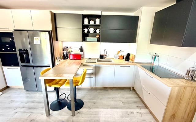 2 soveværelse Lejlighed til salg i La Zenia, Orihuela med swimmingpool garage - € 269.900 (Ref: 9973626)