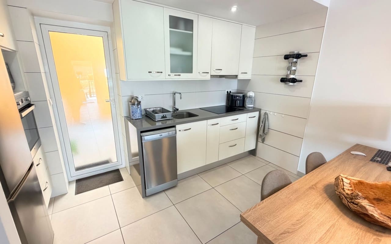 2 slaapkamer Appartement te koop in Aguas Nuevas met zwembad - € 235.000 (Ref: 9973627)
