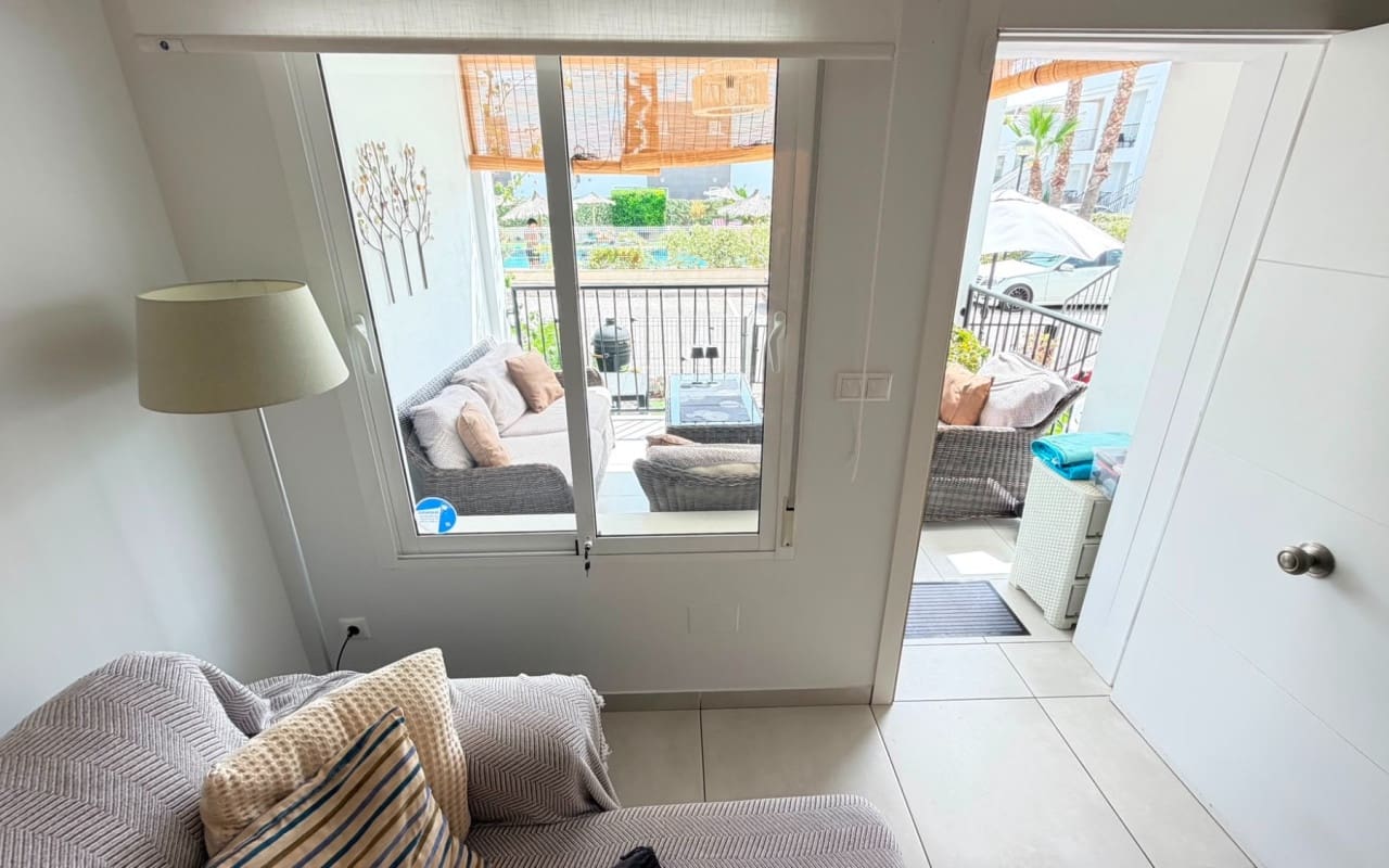 2 slaapkamer Appartement te koop in Aguas Nuevas met zwembad - € 235.000 (Ref: 9973627)