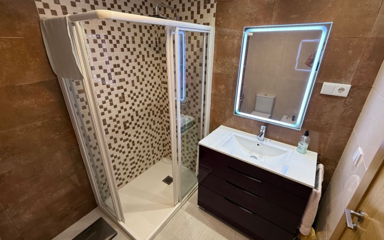 3 bedroom Beach Apartment for sale in Torrevieja - € 329,000 (Ref: 9973632)