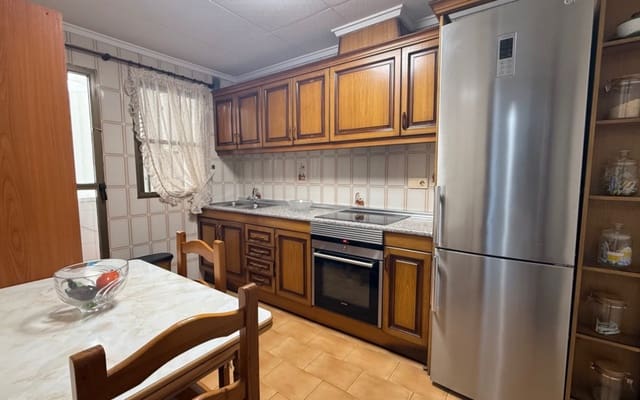 3 soveværelse Strandlejlighed til salg i Playa de los Locos, Torrevieja - € 324.000 (Ref: 9973633)