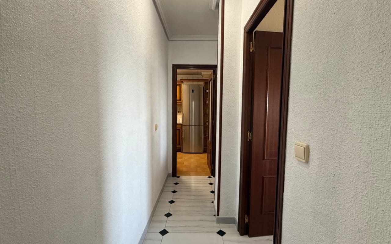 3 Zimmer Strandapartment zu verkaufen in Torrevieja - 324.000 € (Ref: 9973633)