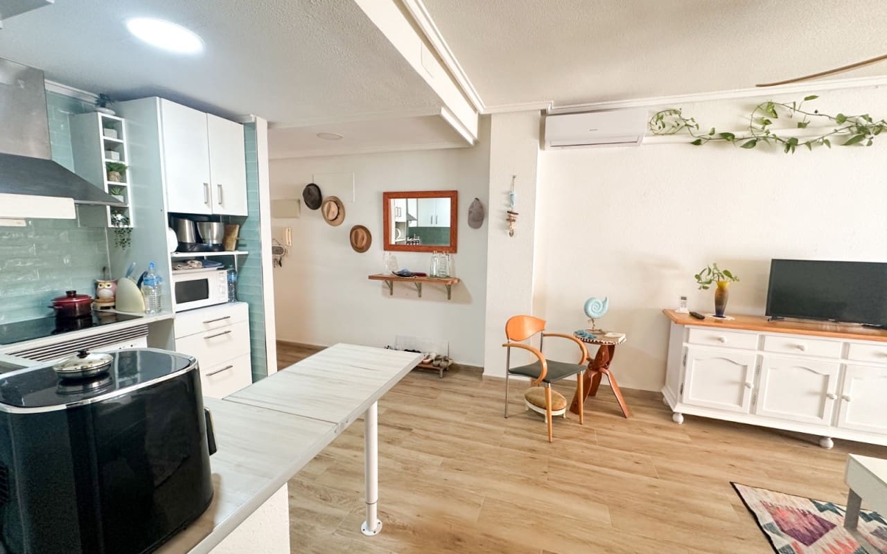 2 soverom Leilighet til salgs i Torrevieja - € 227 000 (Ref: 9973634)