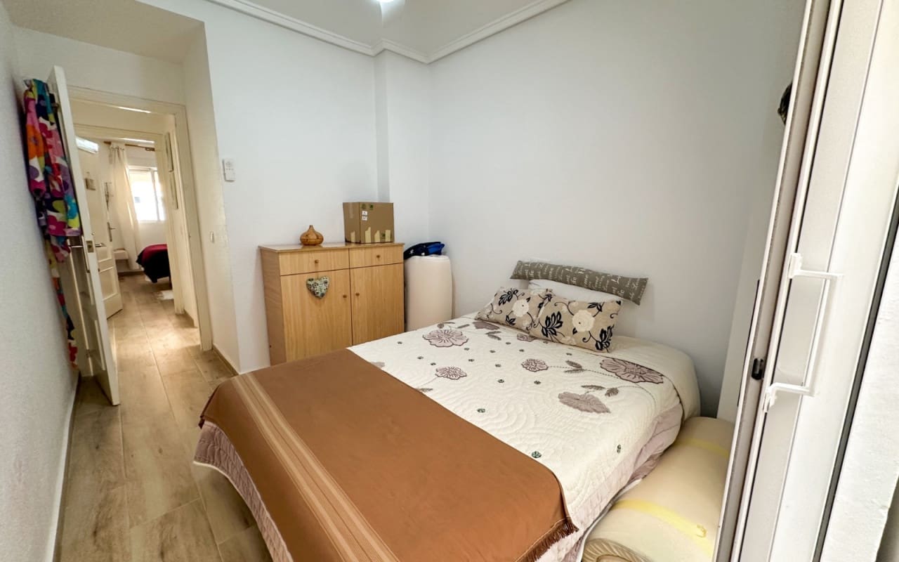 2 soverom Leilighet til salgs i Torrevieja - € 227 000 (Ref: 9973634)