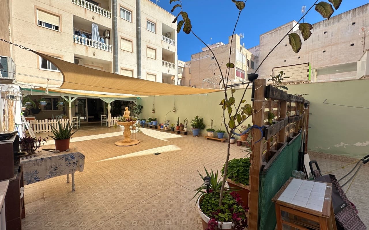 2 soverom Leilighet til salgs i Torrevieja - € 227 000 (Ref: 9973634)