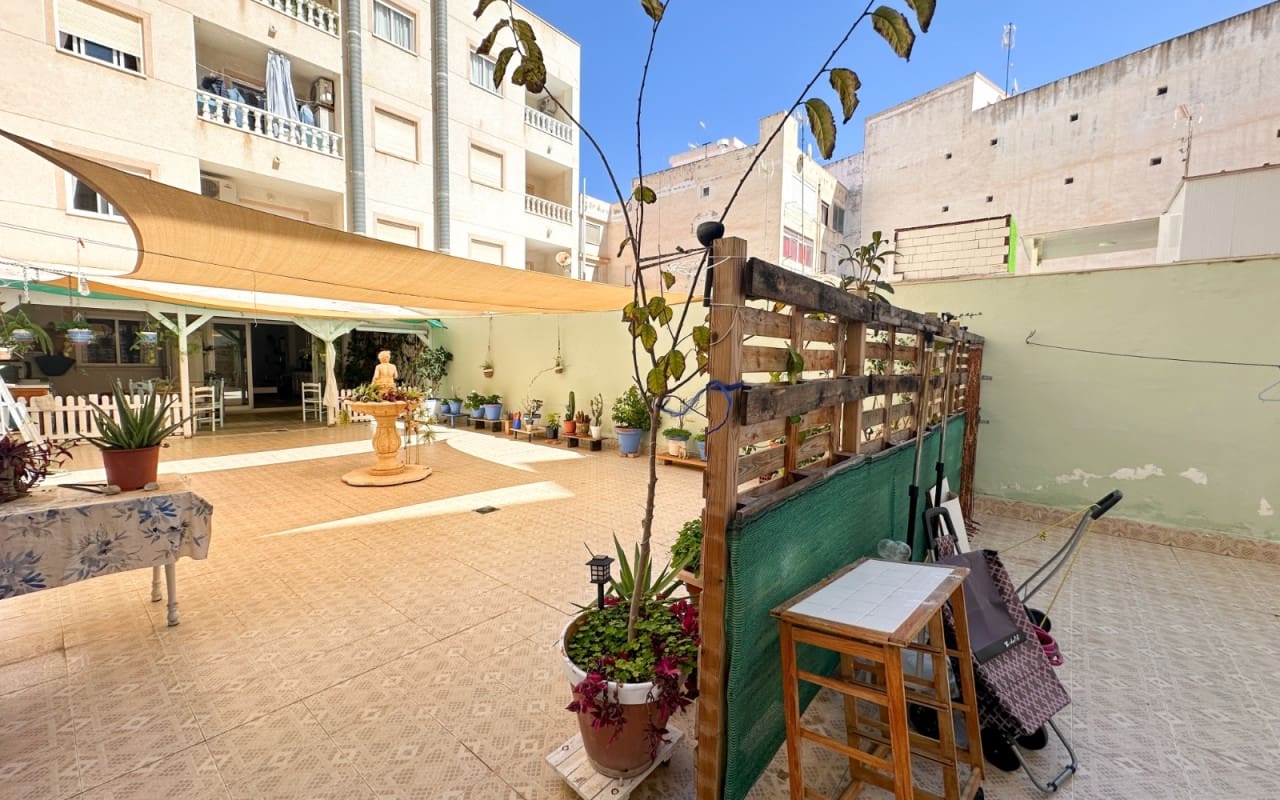 2 soverom Leilighet til salgs i Torrevieja - € 227 000 (Ref: 9973634)