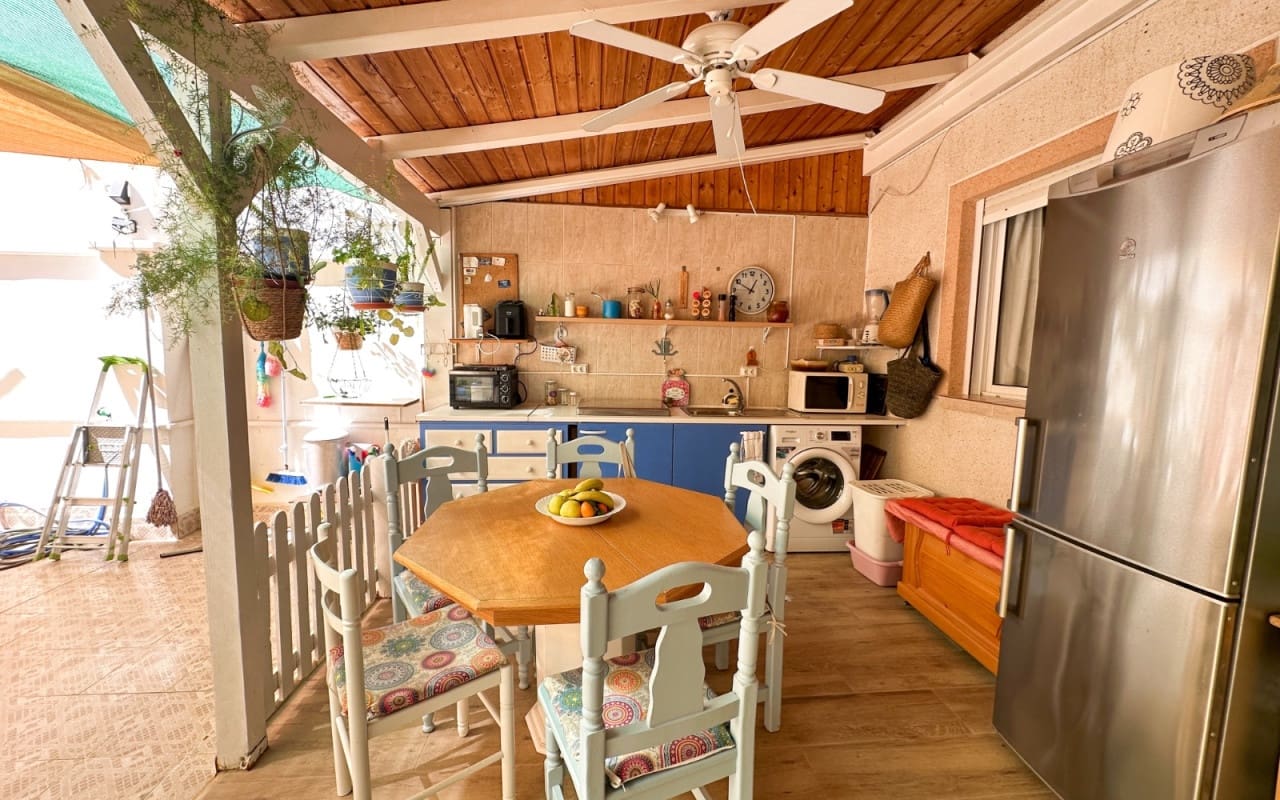 2 soverom Leilighet til salgs i Torrevieja - € 227 000 (Ref: 9973634)