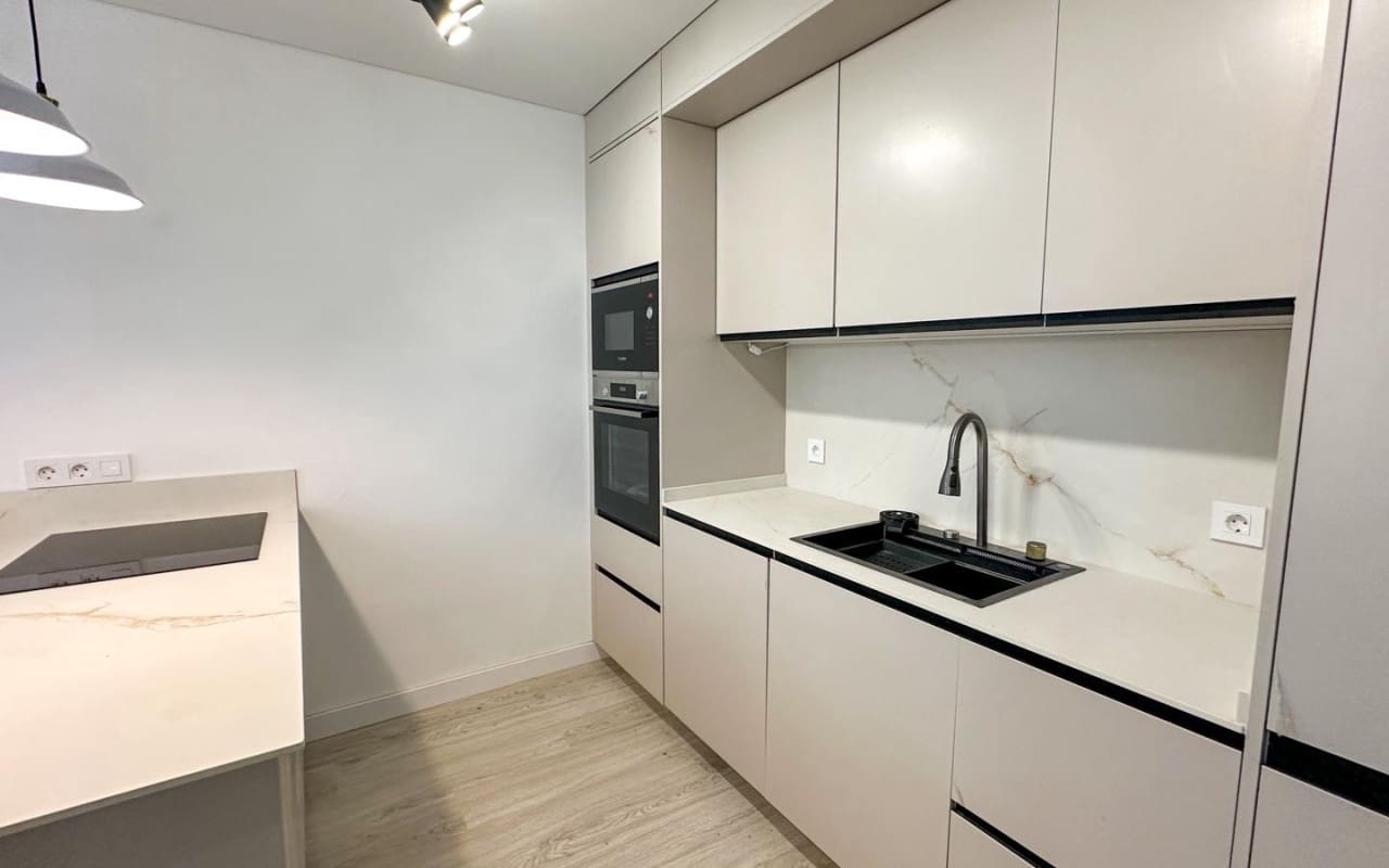 2 soveværelse Strandlejlighed til salg i Torrevieja - € 254.000 (Ref: 9973635)
