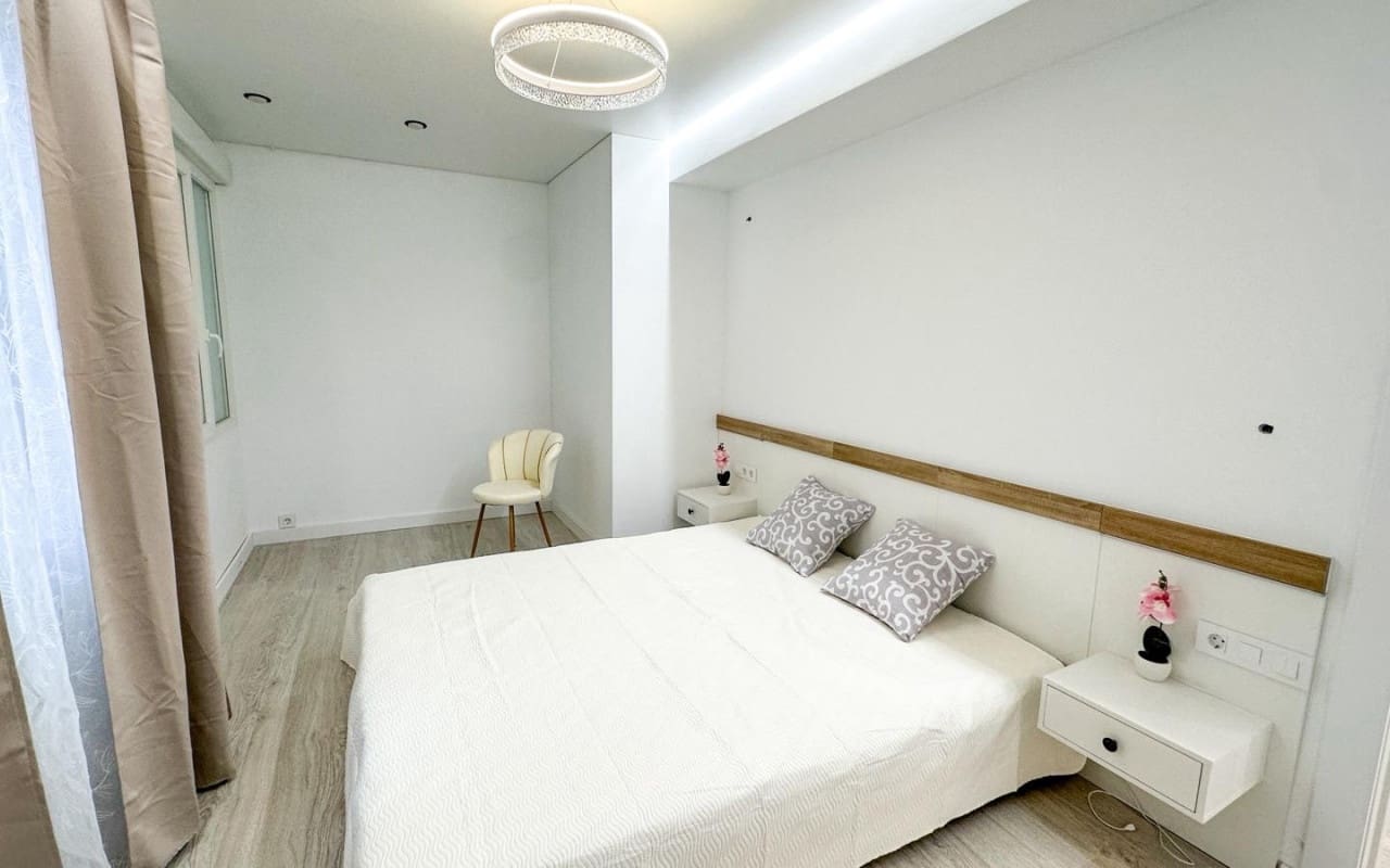 2 soveværelse Strandlejlighed til salg i Torrevieja - € 254.000 (Ref: 9973635)