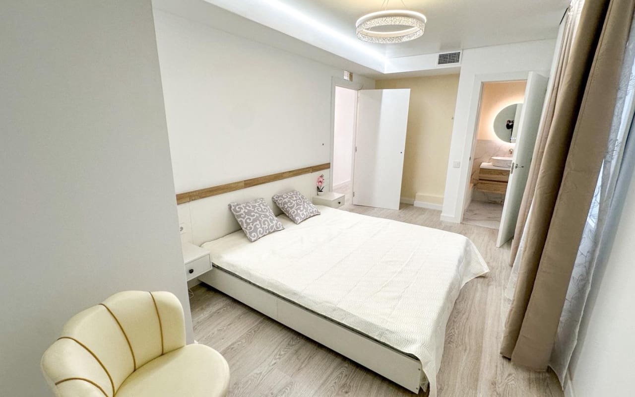 2 soveværelse Strandlejlighed til salg i Torrevieja - € 254.000 (Ref: 9973635)