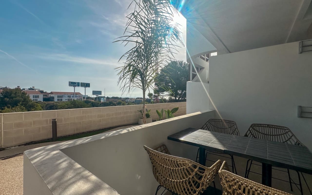 2 soveværelse Lejlighed til salg i Playa Flamenca med swimmingpool - € 379.000 (Ref: 9973636)