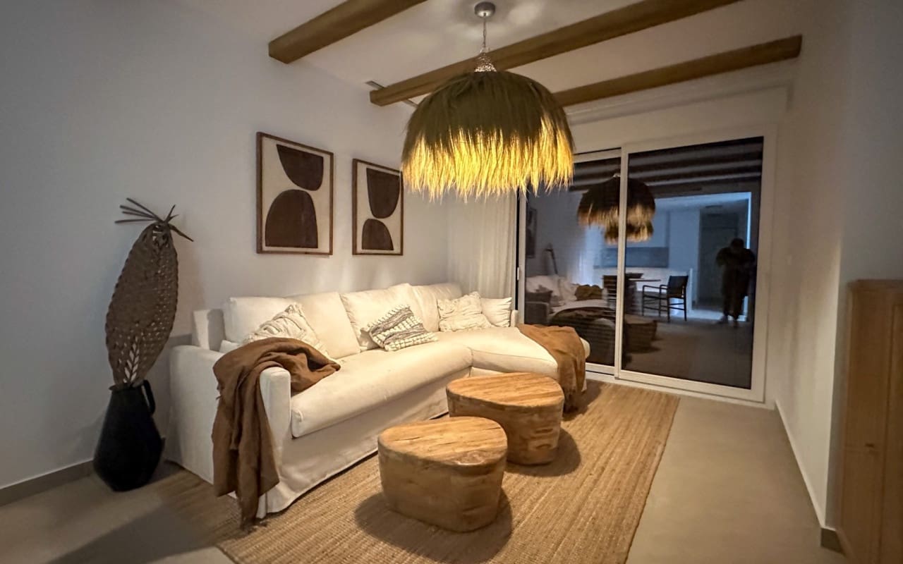 2 soveværelse Lejlighed til salg i Playa Flamenca med swimmingpool - € 379.000 (Ref: 9973636)