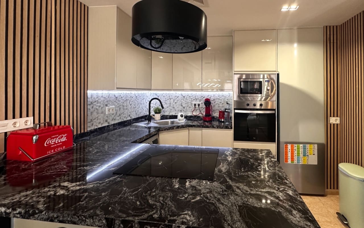 3 camera da letto Appartamento in vendita in Torrevieja con piscina - 194.900 € (Rif: 9973637)